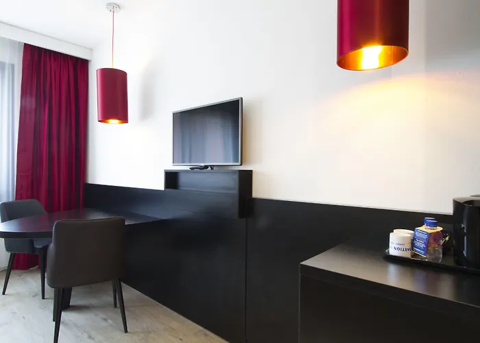 バスティオン ティルブルク 4*