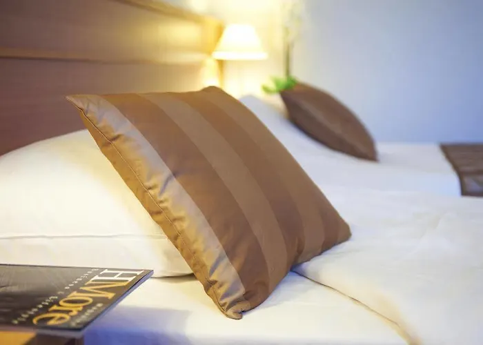 バスティオン ティルブルク 4*